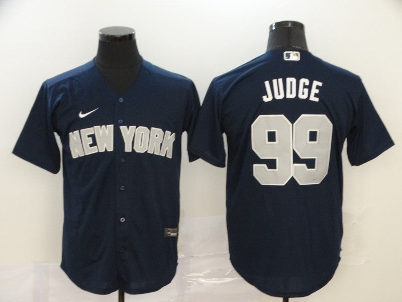 Size S--M---MLB New York Yankees Jersey